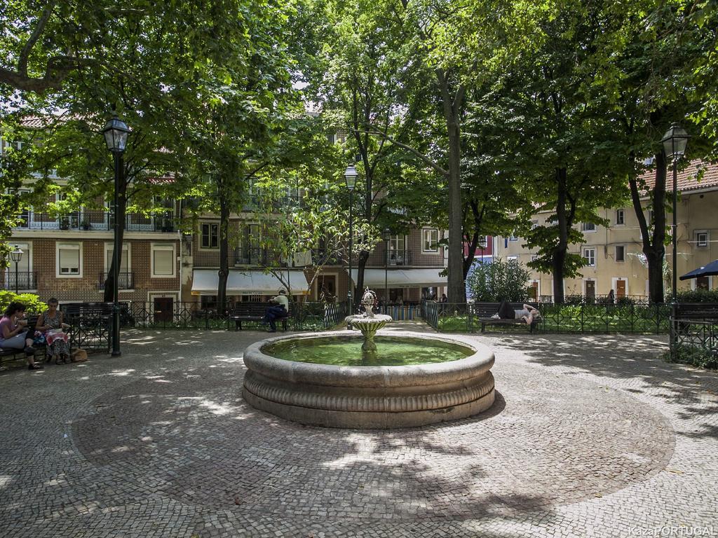 Praca Das Flores Apartment Lisbon Exterior photo